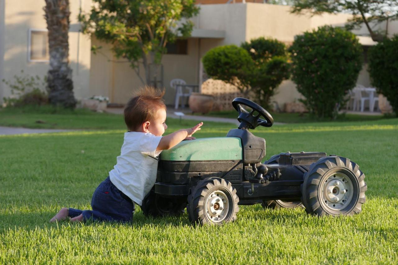 Eilot Kibbutz Country Lodging Eilat Luaran gambar